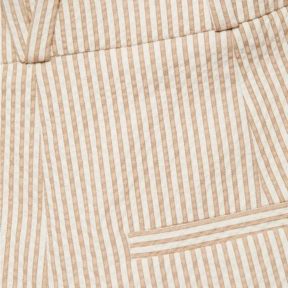 Veronica Beard Haina Seersucker Pleated Shorts Khaki White 6 NWT - Picture 9 of 16